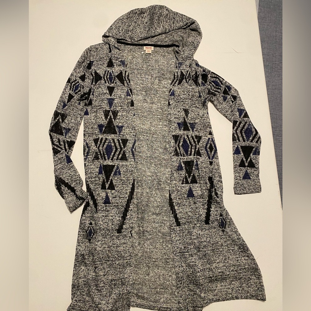 Mossimo Supply mid thigh lightweight cardigan
